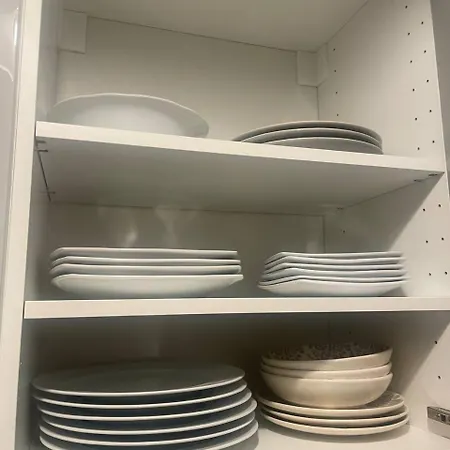 מלון Confortevole Con Costosa Ristrutturazione In Viale Massenzio Masia