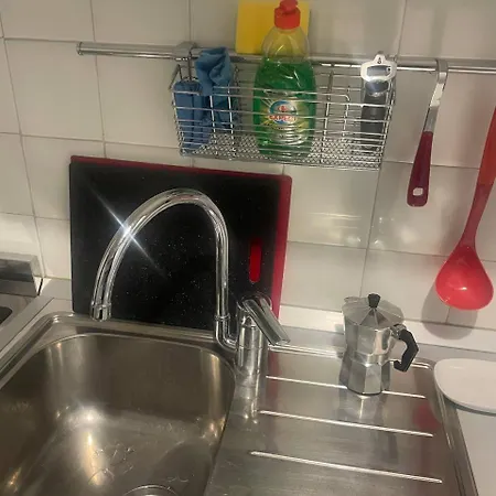 Confortevole Con Costosa Ristrutturazione In Viale Massenzio Masia מלון